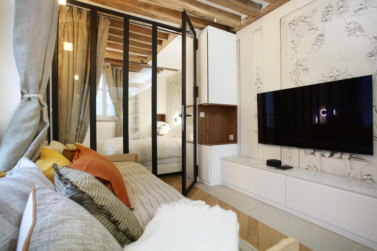 Apartment Le Marais By Studio Prestige パリ エクステリア 写真