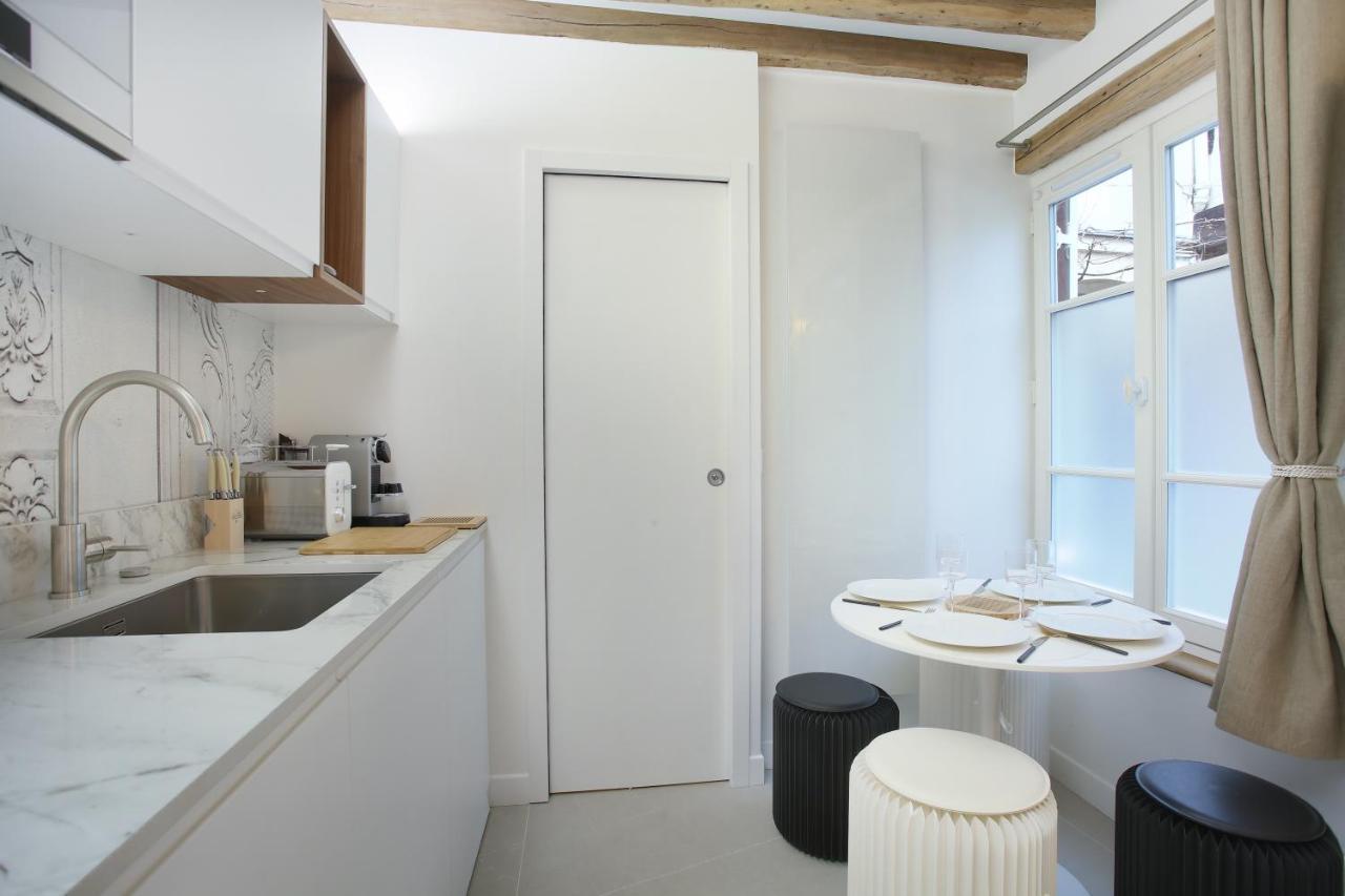 Apartment Le Marais By Studio Prestige パリ エクステリア 写真