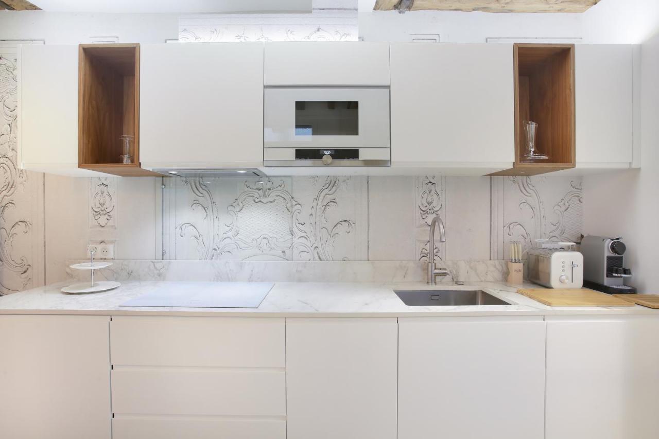 Apartment Le Marais By Studio Prestige パリ エクステリア 写真