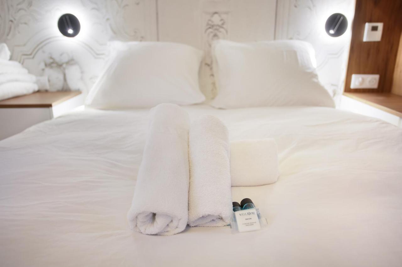 Apartment Le Marais By Studio Prestige パリ エクステリア 写真